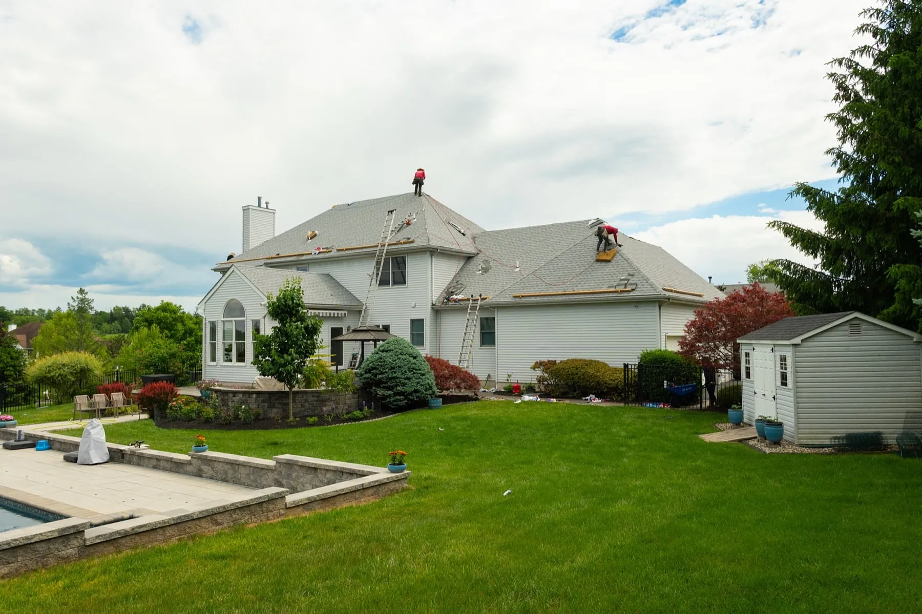 Roof replacement by American Roofing Pros near Alloway, NJ