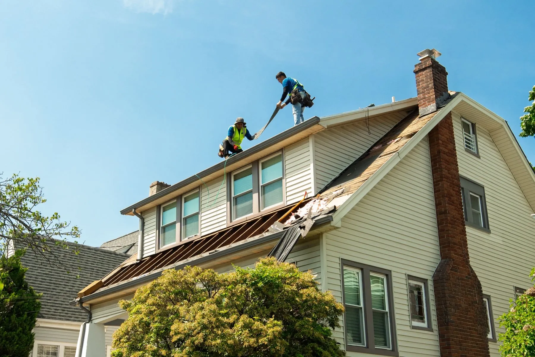 Roof replacement by American Roofing Pros near Haddon, NJ